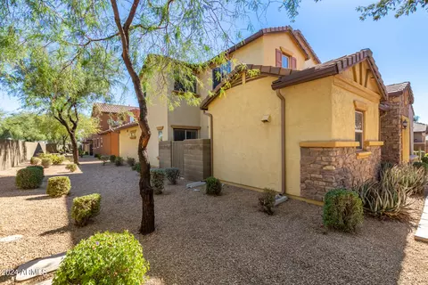 3960 E Cat Balue Dr, Phoenix, AZ 85050 photo 23