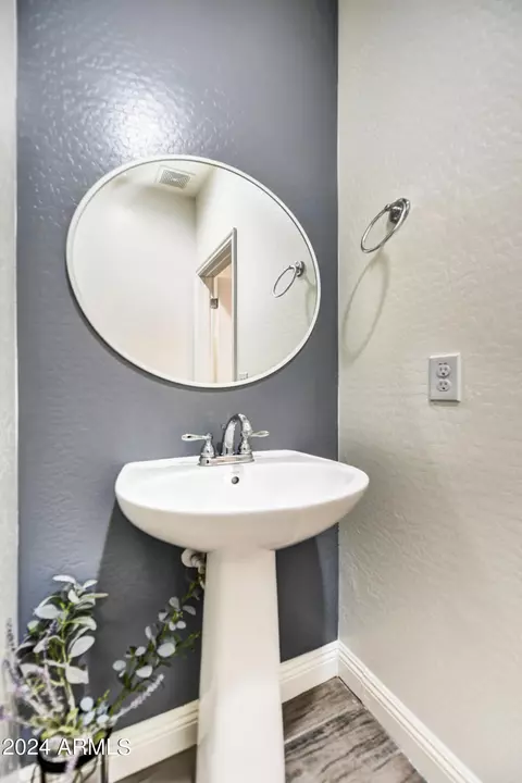 259 N 69th Pl, Mesa, AZ 85207 photo 11