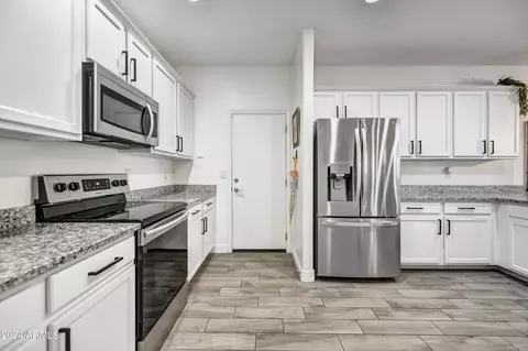 259 N 69th Pl, Mesa, AZ 85207 photo 9