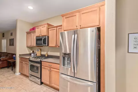 Kitchen - 11056 E Sombra Ave, Mesa, AZ 85212 photo 6 of 6