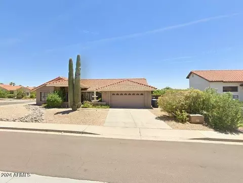839 E Meadow Ln, Phoenix, AZ 85022
