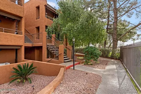 4704 E Paradise Village Pkwy #202, Phoenix, AZ 85032