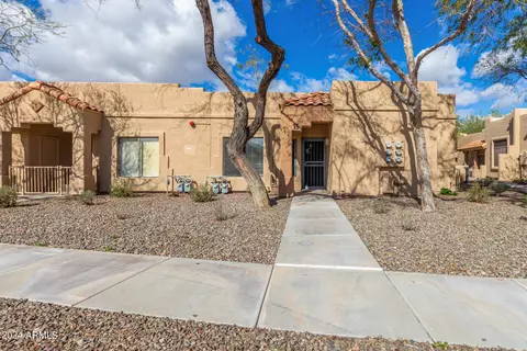 8800 N 107th Ave #15, Peoria, AZ 85345