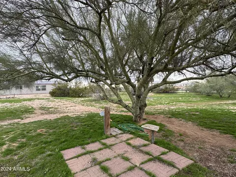 23110 E Bear Cave Trl, Florence, AZ 85132 photo 3