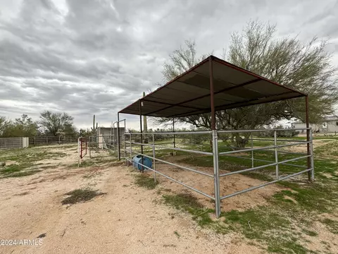 23110 E Bear Cave Trl, Florence, AZ 85132 photo 4