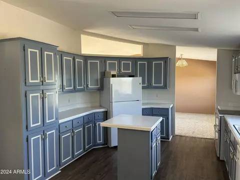 23110 E Bear Cave Trl, Florence, AZ 85132 photo 17