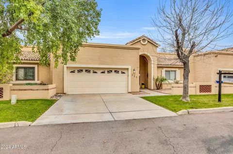 1610 N Stapley Dr #111, Mesa, AZ 85203