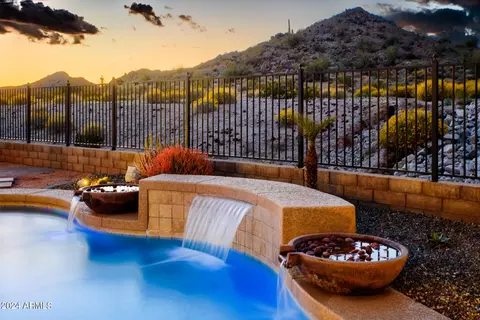 18576 W Chuckwalla Canyon Rd, Goodyear, AZ 85338