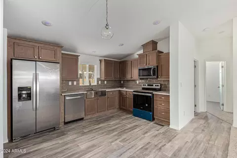 7645 E Harmony Ave, Mesa, AZ 85209 photo 12