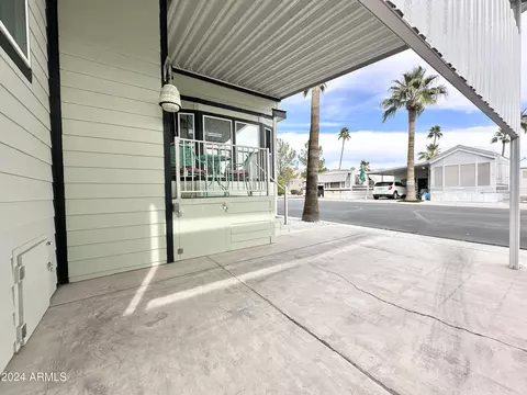 901 S Mineshaft Dr, Apache Junction, AZ 85119 photo 6