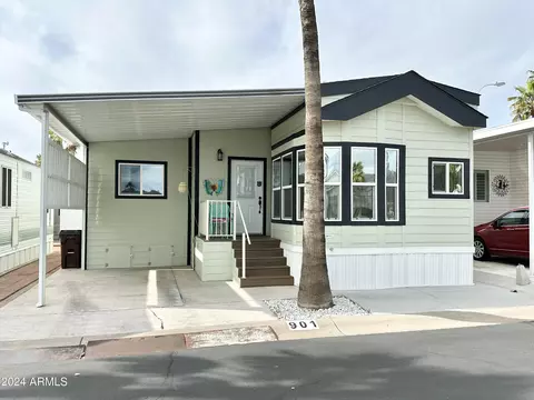 901 S Mineshaft Dr, Apache Junction, AZ 85119 photo 3