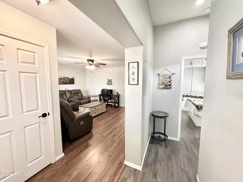901 S Mineshaft Dr, Apache Junction, AZ 85119 photo 12