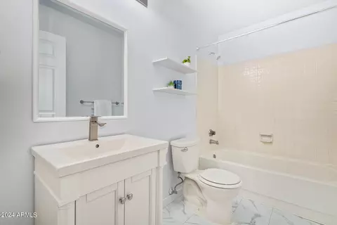 Bath - 4161 E Agave Rd, Phoenix, AZ 85044 photo 1 of 1
