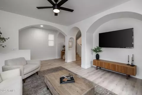 Living - 3868 S Winter Ln, Gilbert, AZ 85297 photo 3 of 3