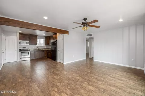 156 E Broadway Ln, Tempe, AZ 85282 photo 5