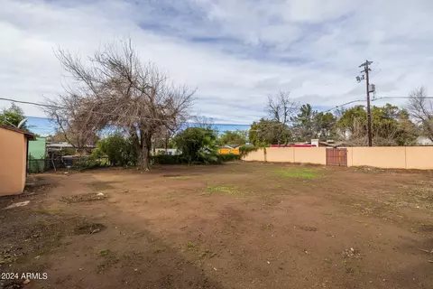 156 E Broadway Ln, Tempe, AZ 85282 photo 17