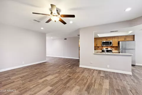 6709 S Mitchell Dr, Tempe, AZ 85283 photo 11