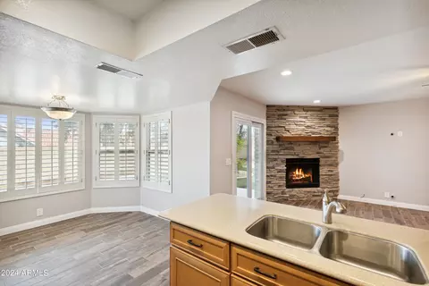 6709 S Mitchell Dr, Tempe, AZ 85283 photo 16