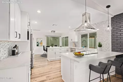 Kitchen - 2366 E Sahuaro Dr, Phoenix, AZ 85028 photo 1 of 5
