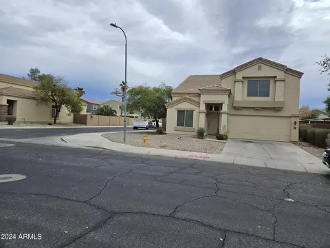 8421 W Crown King Rd, Tolleson, AZ 85353