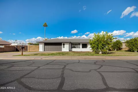 544 E Ivy St, Mesa, AZ 85203