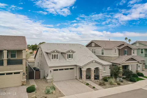 Exterior - 790 S Edith Dr, Chandler, AZ 85225 photo 14 of 17