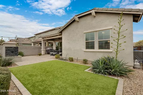 Exterior - 790 S Edith Dr, Chandler, AZ 85225 photo 6 of 17