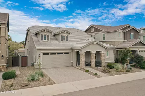 Exterior - 790 S Edith Dr, Chandler, AZ 85225 photo 13 of 17