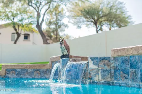 Exterior - 5019 E Vaughn Dr, Phoenix, AZ 85044 photo 5 of 14