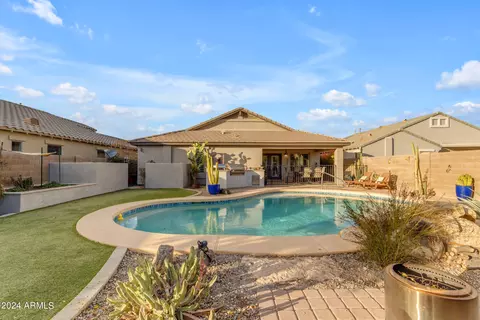 41389 W Hayden Dr, Maricopa, AZ 85138