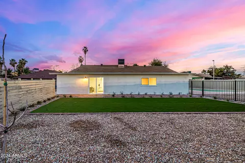 Exterior - 1855 E Glade Cir, Mesa, AZ 85204 photo 4 of 19