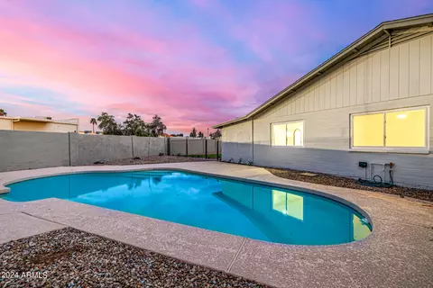Exterior - 1855 E Glade Cir, Mesa, AZ 85204 photo 8 of 19
