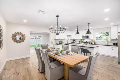 Dining - 1855 E Glade Cir, Mesa, AZ 85204 photo 3 of 6