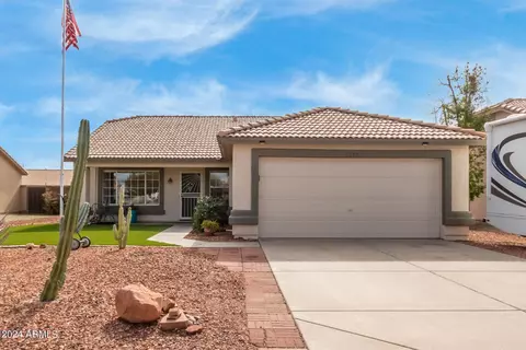 Exterior - 1175 W 12th Ave, Apache Junction, AZ 85120 photo 2 of 15