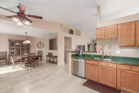 Kitchen - 1175 W 12th Ave, Apache Junction, AZ 85120 photo 4 of 4