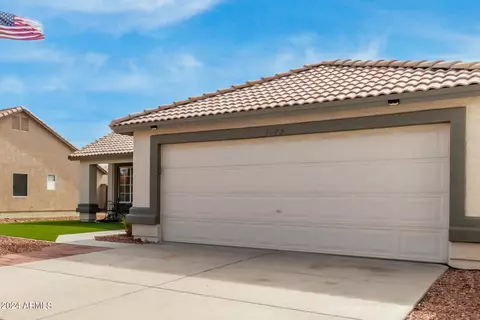 Exterior - 1175 W 12th Ave, Apache Junction, AZ 85120 photo 6 of 15