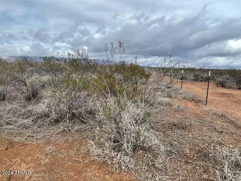 lot17 H Javelina Crossing Dr #B, Huachuca City, AZ 85616