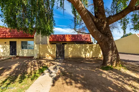3425 W Tangerine Ln, Phoenix, AZ 85051