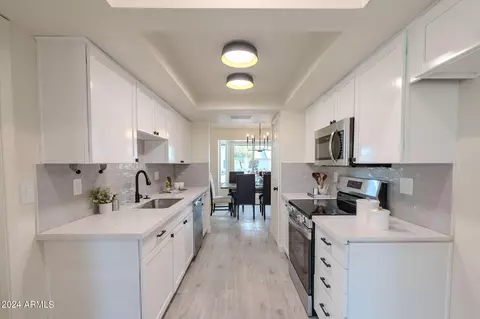 614 E Muriel Dr, Phoenix, AZ 85022
