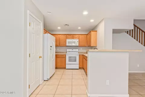 Kitchen - 5840 E Hoover Ave, Mesa, AZ 85206 photo 2 of 5