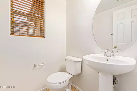 Bath - 5840 E Hoover Ave, Mesa, AZ 85206 photo 1 of 3
