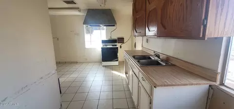 Kitchen - 96 E 16th St, Douglas, AZ 85607 photo 4 of 7