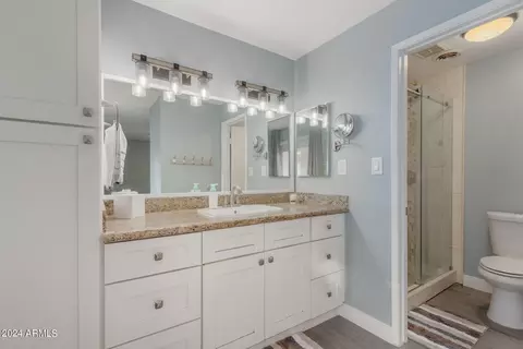 4235 Equestrian Trl, Phoenix, AZ 85044 photo 14