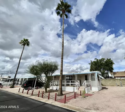 318 S Crismon Rd #18, Mesa, AZ 85208