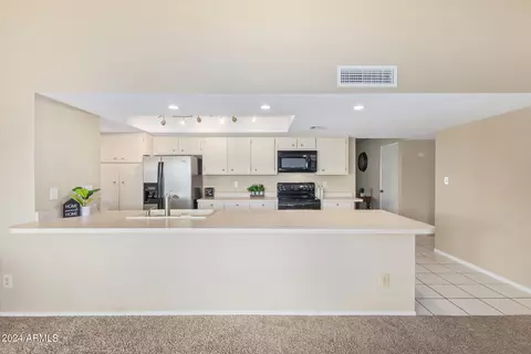 4851 E Navajo St, Phoenix, AZ 85044 photo 4