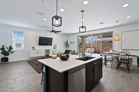 Kitchen - 9922 E Tiburon Ave, Mesa, AZ 85212 photo 8 of 8
