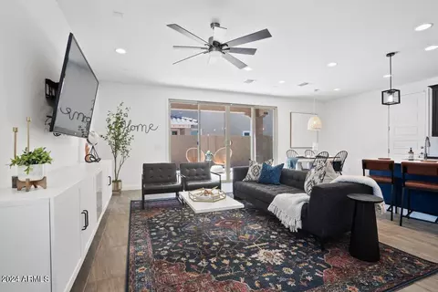 Living - 9922 E Tiburon Ave, Mesa, AZ 85212 photo 1 of 7