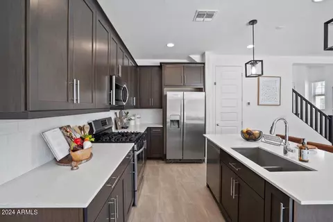 Kitchen - 9922 E Tiburon Ave, Mesa, AZ 85212 photo 1 of 8