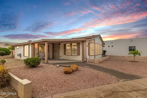 5711 E Leonora St, Mesa, AZ 85215