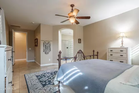 2573 E Carob Dr, Gilbert, AZ 85298 photo 12